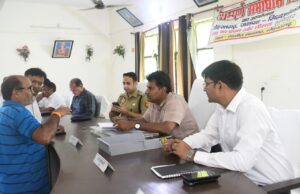 शोहरतगढ़ में सम्पूर्ण तहसील समाधान दिवस: 49 में से 7 शिकायतों का मौके पर निस्तारण