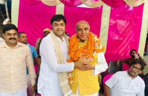 बढ़नी के सिसवा उर्फ शिवभारी में लगी ग्राम चौपाल: सांसद विधायक ने सुनी जनता की समस्याएं
