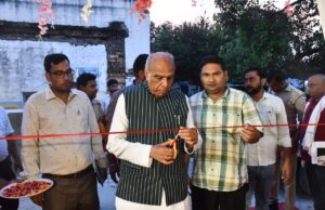 नौगढ़ में ‘सेवा पर्व’ चित्र प्रदर्शनी का हुआ उद्घाटन