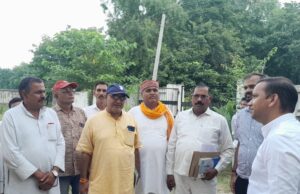 जिला निर्वाचन अधिकारी ने किया ईवीएम स्ट्रांग रूम का निरीक्षण