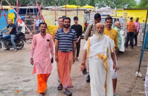 बुढ़वा मंगल पर्व पर विशाल मेला व घटिया वाले महावीर मंदिर पाठकपुरा में विशाल दंगल का शुभारम्भ