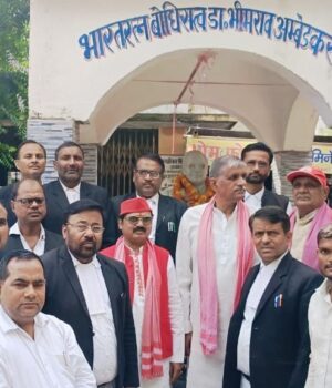 डीबीए को क्षेत्रीय सांसद ने प्रदान कि धनराशि