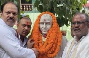 पंडित कमलापति त्रिपाठी मां विंध्यवासिनी देवी के सच्चे भक्त एवं पुजारी रहे:राजन पाठक
