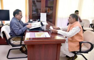 मुख्य निर्वाचन अधिकारी ने चुनाव न लड़ने वाले पंजीकृत राजनैतिक दलों की सुनवाई की