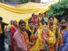 शोभायात्रा निकाल कर गणेश जी की मूर्ति को किया विसर्जित