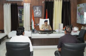एसएसपी ने जनसुनवाई में आए फरियादियों की सुनी समस्याएं