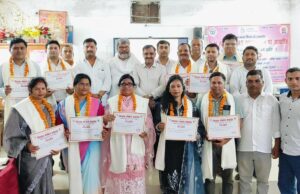 सम्मानित किए गए हथगाम क्षेत्र के उत्कृष्ट शिक्षक, मुख्यमंत्री की घोषणा से गदगद हुए शिक्षक