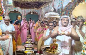 क्षमा वाणी पूजन के साथ किया दसलक्षण पर्व का समापन