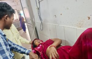 महिला ने खाया जहर हालत बिगड़ने पर अस्पताल में भर्ती