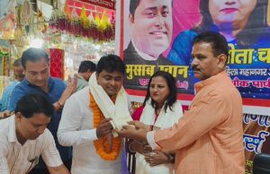 युवा नेता मुसाब खान का व्यापारियों ने मनाया जन्मदिन