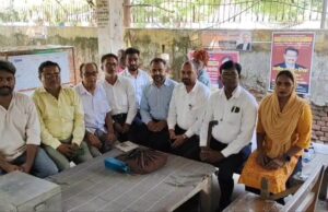 प्रेस क्लब की मासिक बैठक में हरे वृक्षों की हो रही अवैध कटान पर जताया गया कड़ा विरोध