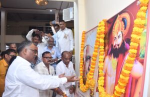 अंतिम गरीब व्यक्त को शिक्षित करना ही डा.रत्नप्पा के प्रति सच्ची श्रद्धांजलि: गिरीश