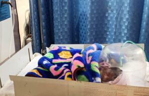 ममा, मेरी तो अभी किलकारी भी फूट नहीं सकी तो फिर ये क्या कर रही हो