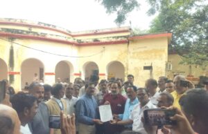 ग्रामीण पत्रकार एसोसिएशन ने एडीएम को सौंपा मांग पत्र