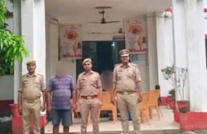 पुलिस ने अवैध पटाखों के साथ किया गिरफ्तार