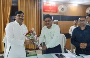 मत्स्य पालन करने वालों का मछुआ दुर्घटना बीमा एवं के 0सी0सी0 कराएं: वीरू साहनी