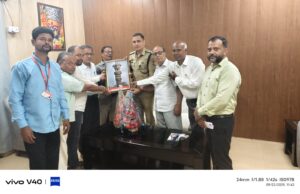 प्रेस क्लब प्रतापगढ़ का एक शिष्टमंडल पुलिस अधीक्षक से मिला