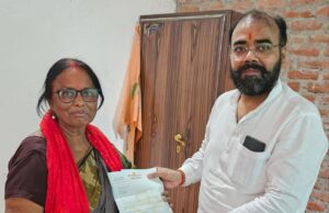 यूपी सरकार ने बढ़ाया महिला आयोग सदस्य नीलम प्रभात का कार्यकाल