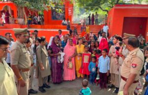 कुठौंद पुलिस ने चलाया एंटी रोमियों अभियान