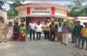 शांतिभंग करने वाले दस लोगों का पुलिस ने किया चालान