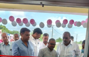 बाघराय सीएचसी में विशेषज्ञ डॉक्टरों ने किया इलाज