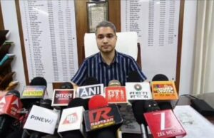 जिलाधिकारी ने एआई बेस्ड वैक्सीनेशन सिस्टम किया डेवलप