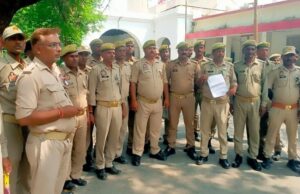 मांगों को लेकर पीआरडी जवानों ने निकाला जुलूस