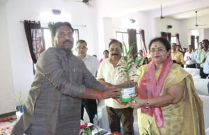 पर्यावरणीय संदर्भित हरित कौशल एवं सतत विकास विषय पर संगोष्ठी का हुआ आयोजन