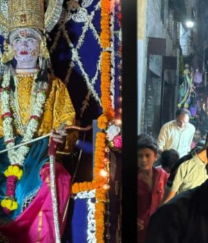 बाजे-गाजे ध्वज पताका आकर्षक चौकियों संग निकली पजावा रामलीला कमेटी की राम बारात