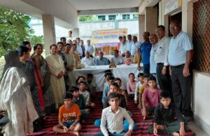 विवेकानंद छात्रावास के बच्चों के लिए जरूरतमंद सामग्री की वितरित