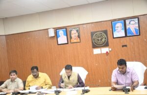 डीएम का सख्त रुख: 3 साल से पुराने राजस्व वाद शत-प्रतिशत निपटाएं, वरासत में देरी बर्दाश्त नहीं