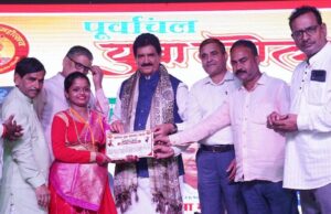 पीहू खरे के द्वारा गणेश वंदना से शुरुआत