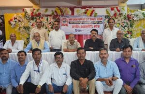 यूपी में मान्यता प्राप्त पत्रकारों को तोहफा देने की तैयारी.. अरुण कुमार त्रिपाठी
