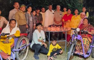 अनाम स्नेह परिवार ने दिव्यांगों के साथ दीपदान कर मनाया दीपोत्सव