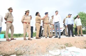 दुर्गा प्रतिमा विसर्जन को लेकर एसपी ने लिया सुरक्षा व्यवस्था का जायजा