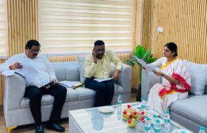 केंद्रीय मंत्री ने बाढ़ से फसलों की क्षति के मुआवजे के आवंटन की समीक्षा