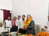 न्यायाधीश के स्थानांतरण पर अधिवक्ताओं ने दी विदाई