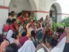 आशा/आशा संगिनी ने कचहरी में प्रदर्शन कर विभिन्न मांगों को लेकर दिया ज्ञापन