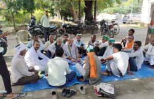 ब्लाक परिसर में भाकियू अराजनैतिक की मासिक बैठक संपन्न