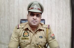 नवागंतुक थाना प्रभारी कमल भाटी ने क्षेत्रीय और बीट प्रभारियों संग की बैठक