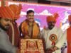 गड़वारा के ऐतिहासिक भरत मिलाप में सीओ नगर प्रशांत राज हुड्डा एवं थाना प्रभारी आनंद पाल सिंह हुए सम्मानित