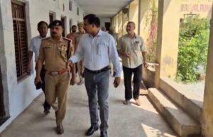डीएम-एसपी ने किया परीक्षा केंद्रों का निरीक्षण, दिए आवश्यक दिशा-निर्देश
