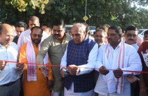 यू०पी० इंटरनेशनल ट्रेड शो स्वदेशी मेला- 2025 का सांसद जगदंबिका पाल ने किया शुभारंभ