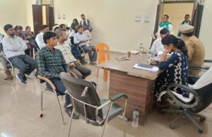 थाना समाधान दिवस में तहसीलदार नेहा सचान ने सुनी फरियादियों की समस्याएं