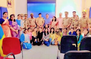 मिशन शक्ति अभियान में सहायक पुलिस आयुक्त ने किया जागरूक