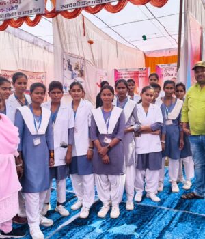 स्वदेशी मेला 2025: 9वें दिन प्रशिक्षार्थियों को स्वरोजगार व आत्मनिर्भरता की दी जानकारी