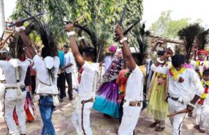 भारतीय ग्रामीण संस्कृति पर भारी पड़ रही पश्चात सभ्यता