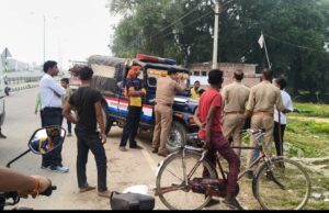 जमीन के विवाद को लेकर दो पक्षों में चले लाठी डंडे, दस घायल