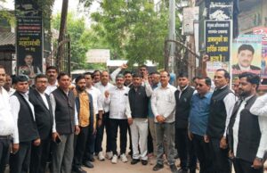 साथियों पर कातिलाना हमले को लेकर तेवर में दिखे वकील