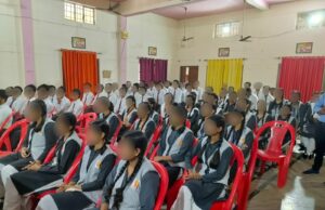 फतेहपुर पुलिस का साइबर जागरूकता अभियान, युवाओं को सिखाए ऑनलाइन ठगी से बचाव के तरीके